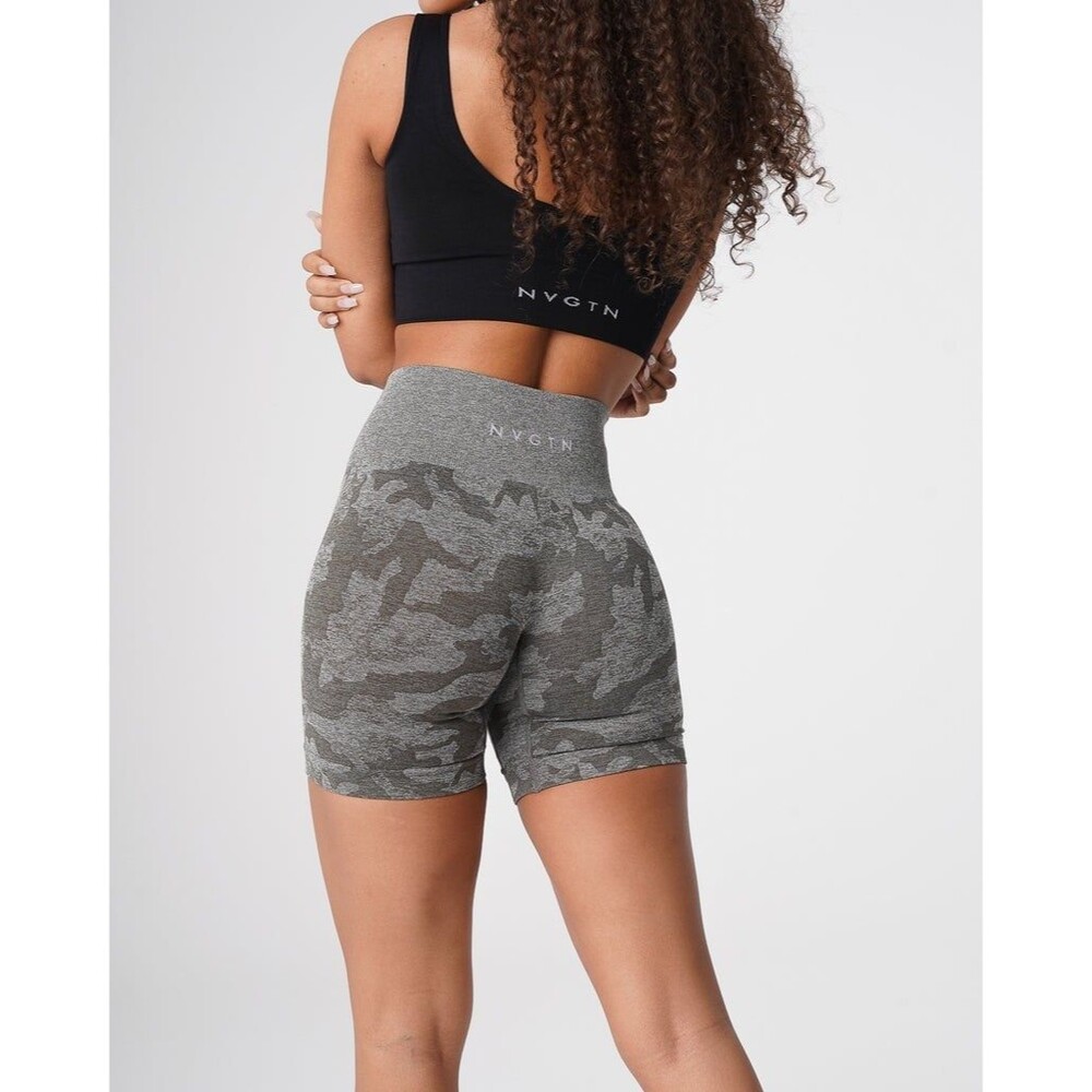 Nvgtn Seamless Camo Shorts - Size Small - Khaki Green Camo